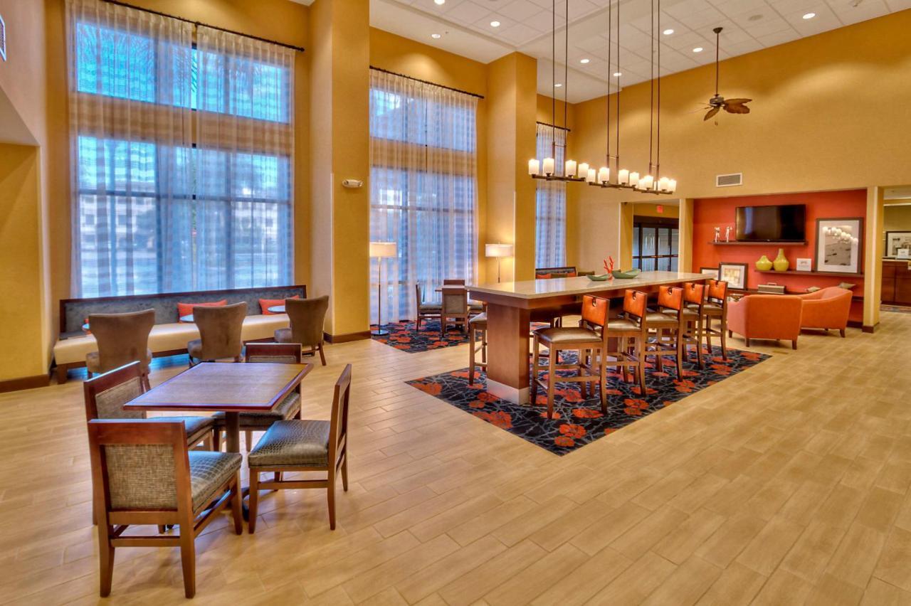 Hampton Inn & Suites Fort Myers Estero Bagian luar foto