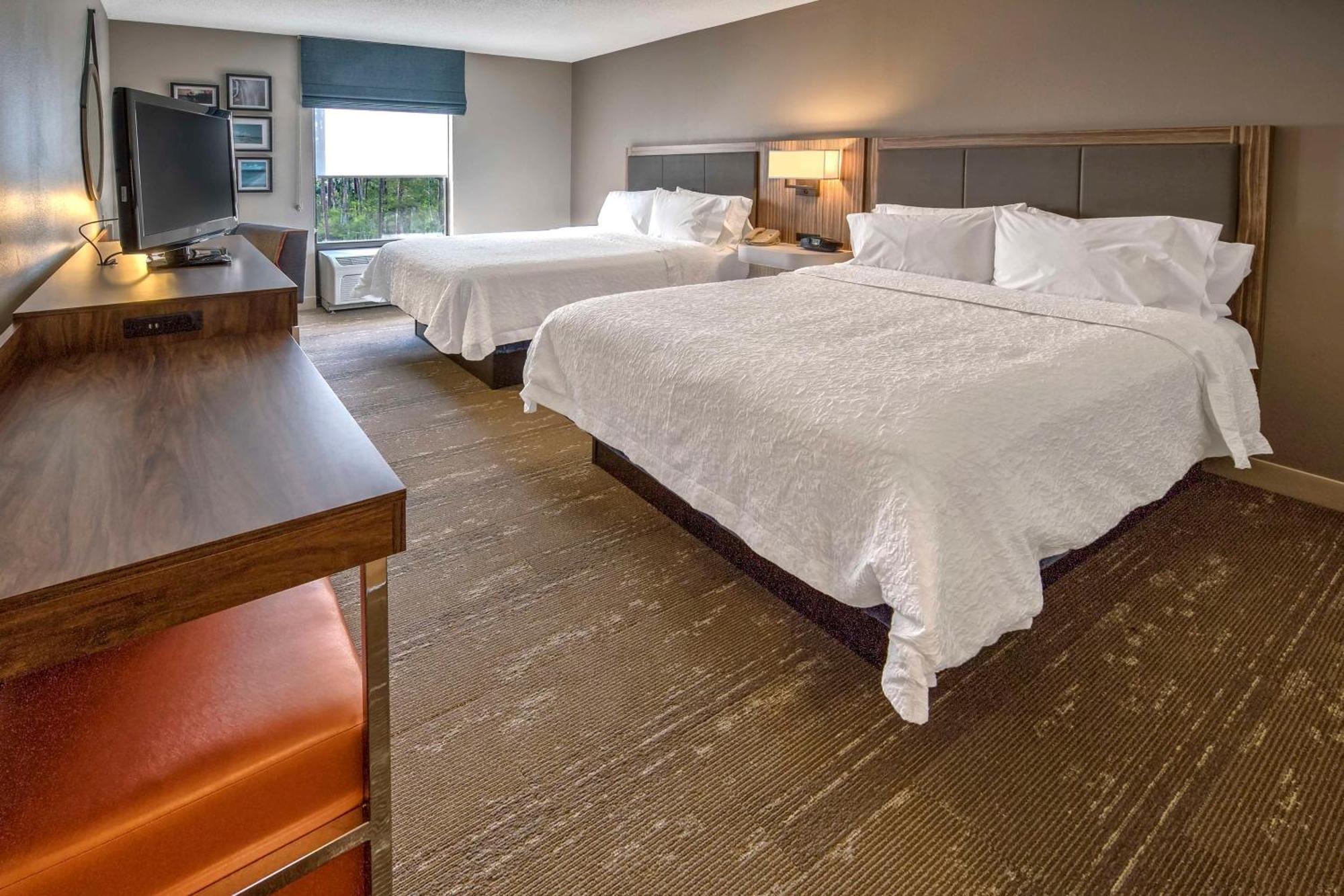 Hampton Inn & Suites Fort Myers Estero Bagian luar foto