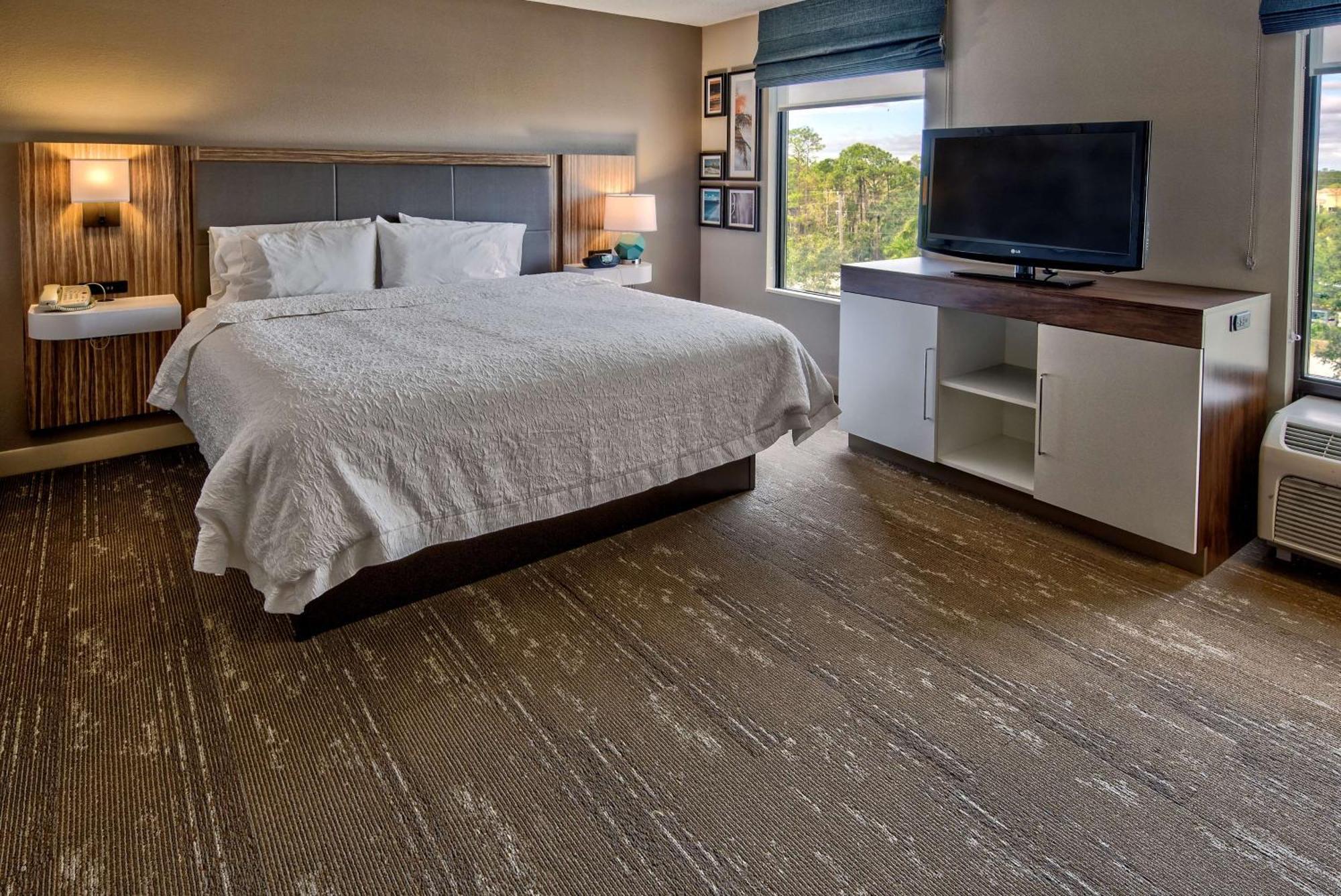 Hampton Inn & Suites Fort Myers Estero Bagian luar foto