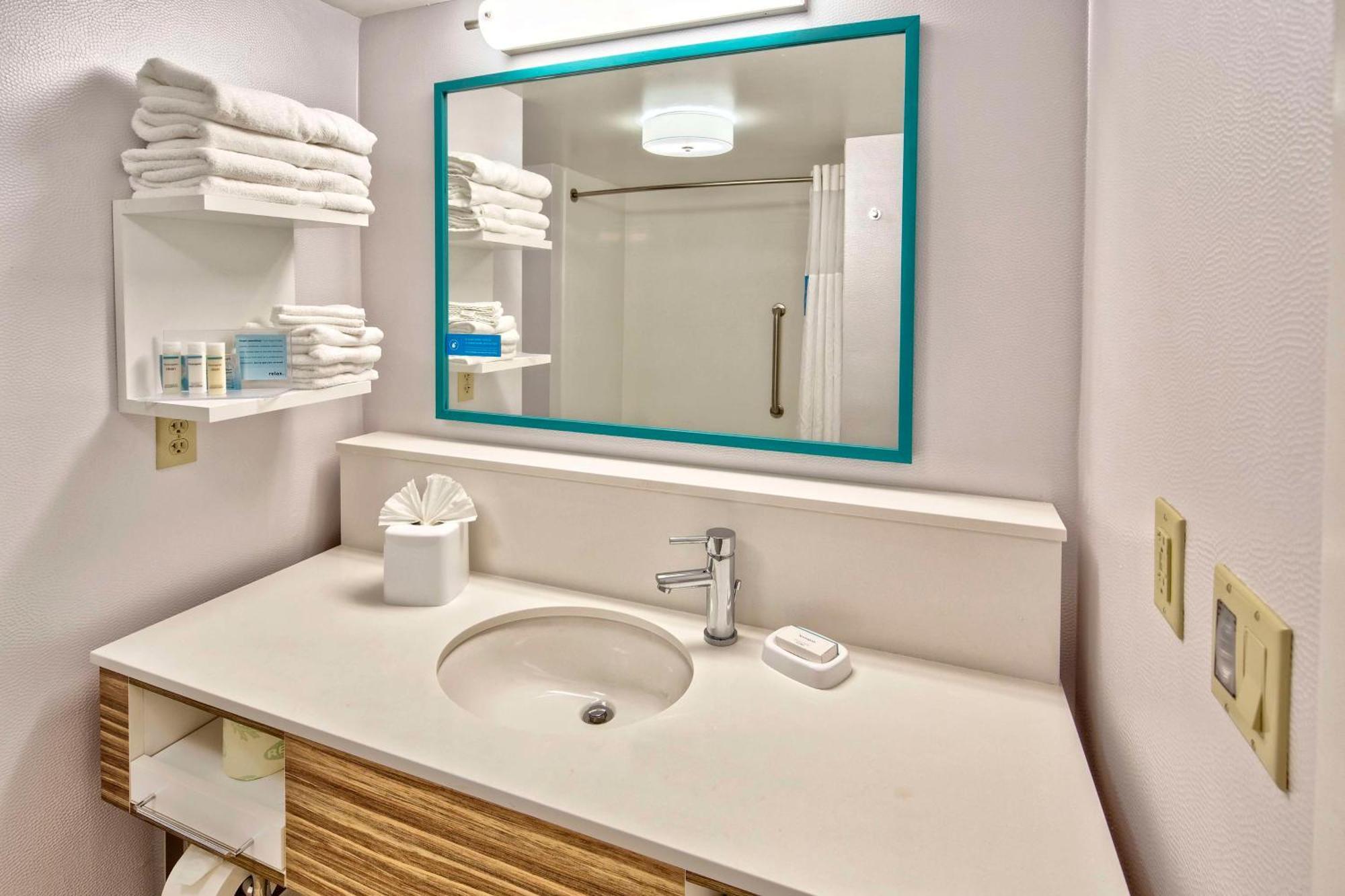 Hampton Inn & Suites Fort Myers Estero Bagian luar foto